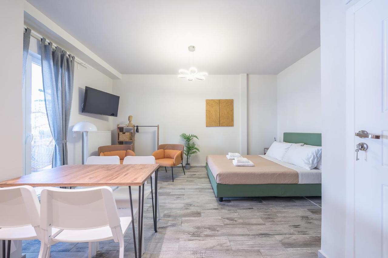 Sunny Studio With Starlight Balcony Athen Eksteriør billede