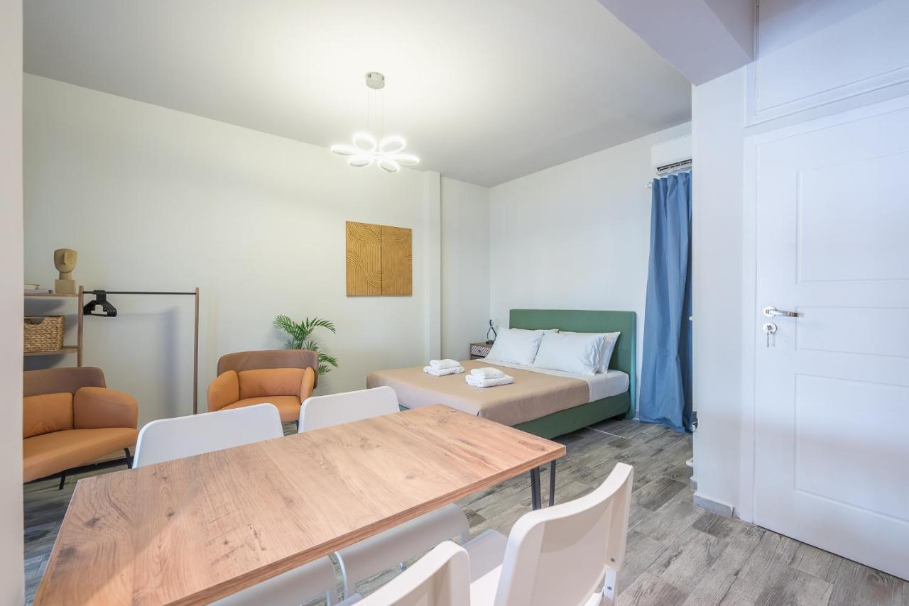 Sunny Studio With Starlight Balcony Athen Eksteriør billede